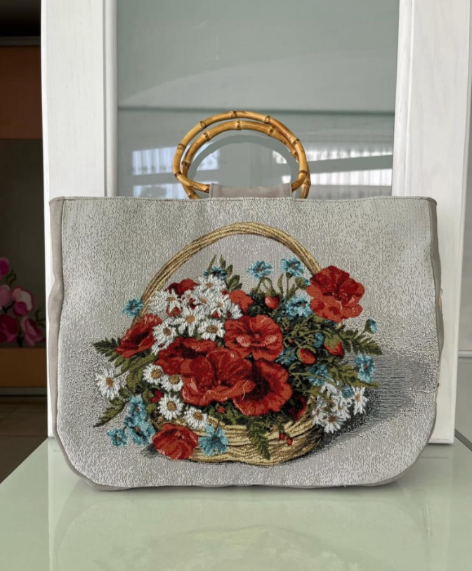 Гобеленова сумка з маками та ромашками
