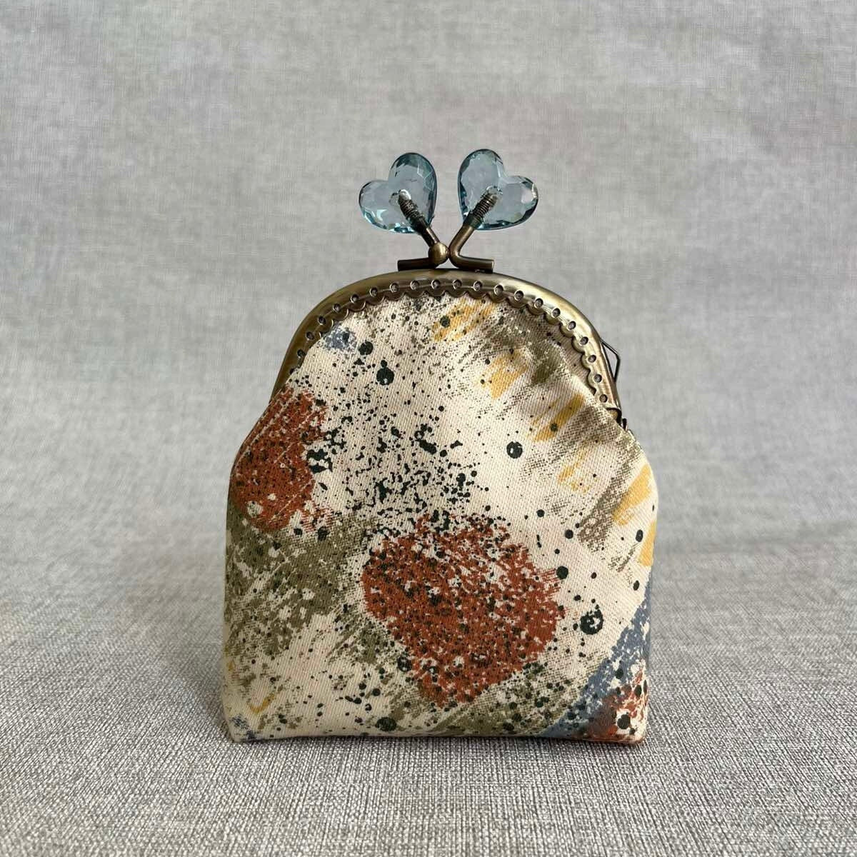 Вінтажний гаманець з абстрактним малюнком - Зображення 4